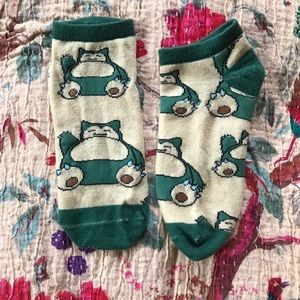 Bundle up! Socks 3 for $5: Pokémon Snorlax ankle socks
